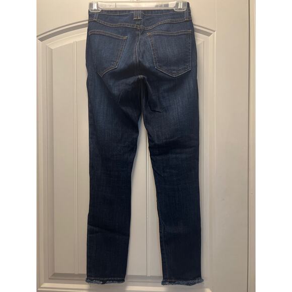 NWT Just Black Women’s Mid Rise‎ Raw Hem Slim Straight Denim Jeans Size 25 Blue - Picture 3 of 4